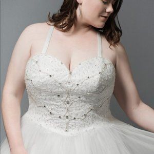 Beautiful Diamond White Dress Size 18 New W/ Tags